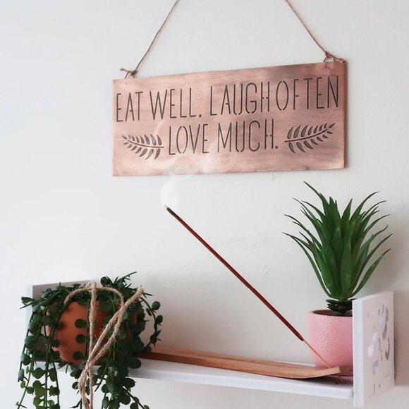 💣5/$10 "Eat Well" Tin Sign - Picture 3 of 4